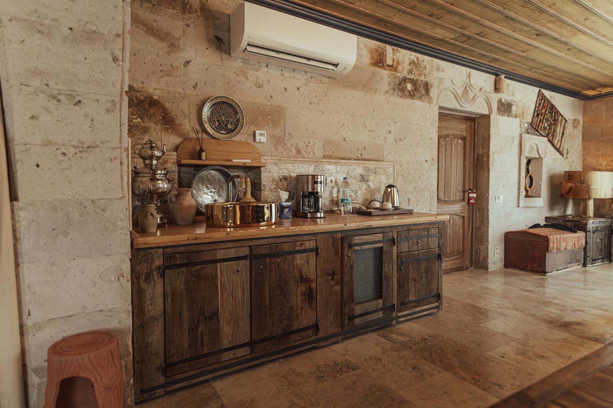 גורמה Sah Saray Cave Suites Halal Hotel מראה חיצוני תמונה