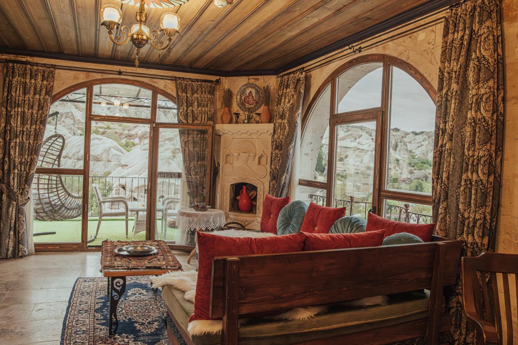 גורמה Sah Saray Cave Suites Halal Hotel מראה חיצוני תמונה